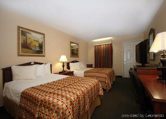 Quality Inn Waynesboro Ruang foto